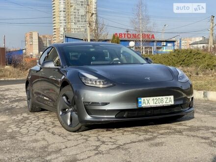 Сірий Тесла Модель 3, об'ємом двигуна 0 л та пробігом 40 тис. км за 17700 $, фото 1 на Automoto.ua