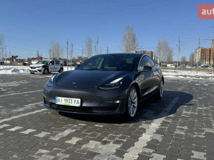 Тесла Модель 3 2019 у Буче на Automoto.ua Сірий Тесла Модель 3, об'ємом двигуна 0 л та пробігом 70 тис. км за 24000 $, фото 1 на Automoto.ua