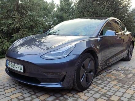 Тесла Модель 3 2019 у Запоріжжя на Automoto.ua Сірий Тесла Модель 3, об'ємом двигуна 0 л та пробігом 49 тис. км за 22500 $, фото 1 на Automoto.ua