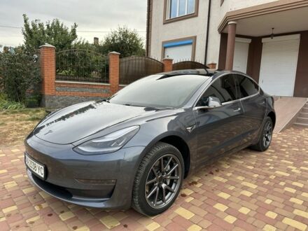 Сірий Тесла Модель 3, об'ємом двигуна 0 л та пробігом 78 тис. км за 18700 $, фото 1 на Automoto.ua
