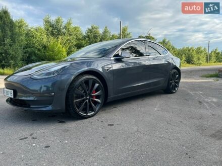 Сірий Тесла Модель 3, об'ємом двигуна 0 л та пробігом 84 тис. км за 18000 $, фото 1 на Automoto.ua