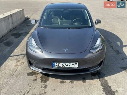 Сірий Тесла Модель 3, об'ємом двигуна 0 л та пробігом 127 тис. км за 15000 $, фото 1 на Automoto.ua