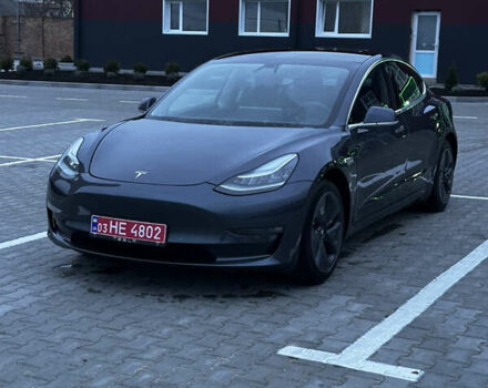 Серый Тесла Модель 3, объемом двигателя 0 л и пробегом 217 тыс. км за 14999 $, фото 1 на Automoto.ua