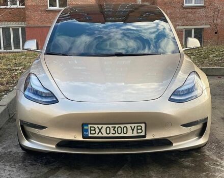 Сірий Тесла Модель 3, об'ємом двигуна 0 л та пробігом 127 тис. км за 15200 $, фото 1 на Automoto.ua