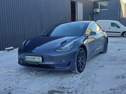 Тесла Модель 3 2019 у Києві на Automoto.ua Сірий Тесла Модель 3, об'ємом двигуна 0 л та пробігом 60 тис. км за 19900 $, фото 1 на Automoto.ua