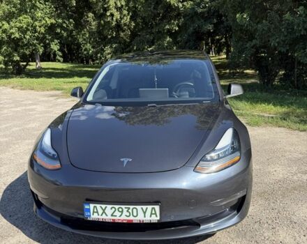 Сірий Тесла Модель 3, об'ємом двигуна 0 л та пробігом 130 тис. км за 20056 $, фото 1 на Automoto.ua