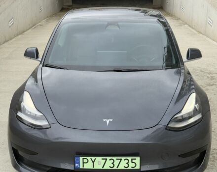 Тесла Модель 3 2019 у Тернополі на Automoto.ua Сірий Тесла Модель 3, об'ємом двигуна 0 л та пробігом 125 тис. км за 19900 $, фото 1 на Automoto.ua