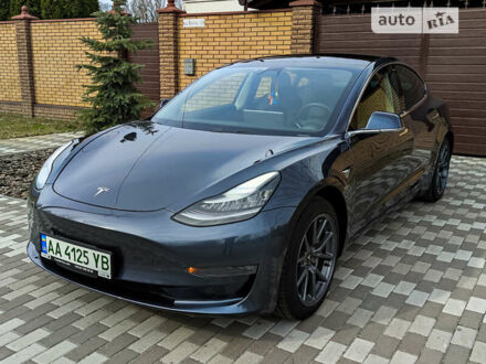 Сірий Тесла Модель 3, об'ємом двигуна 0 л та пробігом 75 тис. км за 22500 $, фото 1 на Automoto.ua