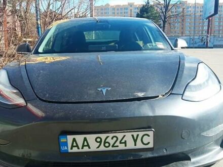 Тесла Модель 3 2019 в Киеве на Automoto.ua Серый Тесла Модель 3, объемом двигателя 0 л и пробегом 240 тыс. км за 13200 $, фото 1 на Automoto.ua