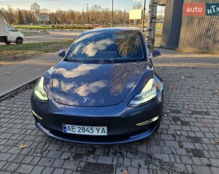 Серый Тесла Модель 3, объемом двигателя 0 л и пробегом 93 тыс. км за 19500 $, фото 1 на Automoto.ua