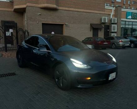 Сірий Тесла Модель 3, об'ємом двигуна 0 л та пробігом 55 тис. км за 16500 $, фото 1 на Automoto.ua