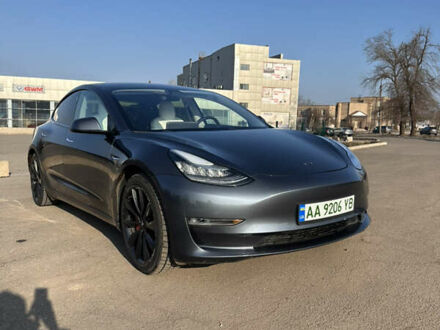 Тесла Модель 3 2020 у Кривому Розі на Automoto.ua Сірий Тесла Модель 3, об'ємом двигуна 0 л та пробігом 104 тис. км за 20700 $, фото 1 на Automoto.ua