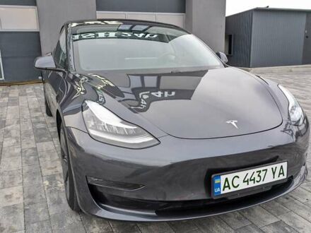 Тесла Модель 3 2020 в Луцке на Automoto.ua Серый Тесла Модель 3, объемом двигателя 0 л и пробегом 57 тыс. км за 21699 $, фото 1 на Automoto.ua