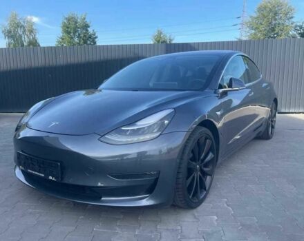 Сірий Тесла Модель 3, об'ємом двигуна 0 л та пробігом 49 тис. км за 13000 $, фото 1 на Automoto.ua