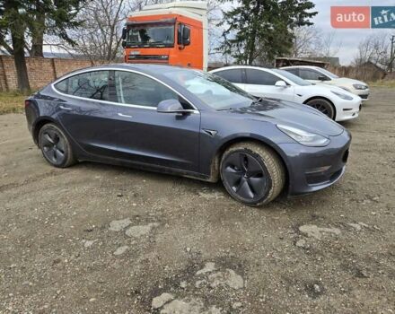 Сірий Тесла Модель 3, об'ємом двигуна 0 л та пробігом 260 тис. км за 13700 $, фото 1 на Automoto.ua