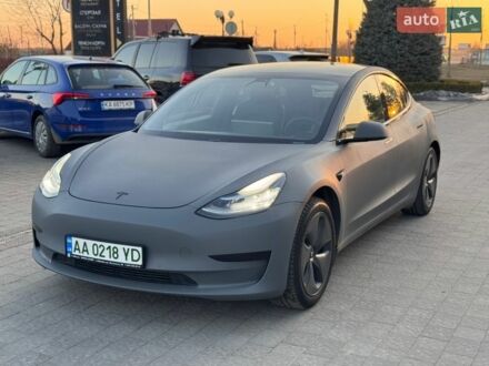 Серый Тесла Модель 3, объемом двигателя 0 л и пробегом 145 тыс. км за 11700 $, фото 1 на Automoto.ua