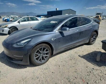 Сірий Тесла Модель 3, об'ємом двигуна 0 л та пробігом 106 тис. км за 4700 $, фото 1 на Automoto.ua