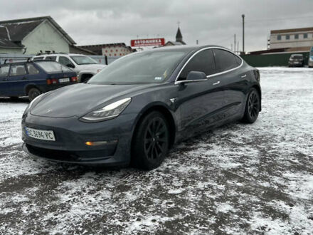 Серый Тесла Модель 3, объемом двигателя 0 л и пробегом 183 тыс. км за 16900 $, фото 1 на Automoto.ua