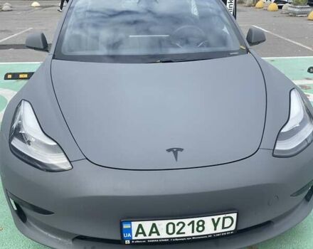 Сірий Тесла Модель 3, об'ємом двигуна 0 л та пробігом 143 тис. км за 15555 $, фото 1 на Automoto.ua