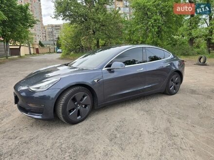 Серый Тесла Модель 3, объемом двигателя 0 л и пробегом 140 тыс. км за 16400 $, фото 1 на Automoto.ua