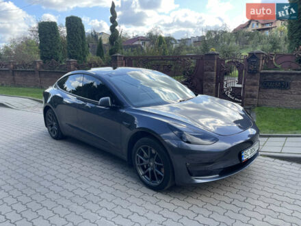 Сірий Тесла Модель 3, об'ємом двигуна 0 л та пробігом 108 тис. км за 21700 $, фото 1 на Automoto.ua
