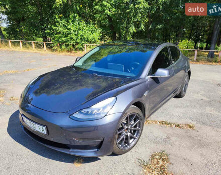 Сірий Тесла Модель 3, об'ємом двигуна 0 л та пробігом 83 тис. км за 15500 $, фото 1 на Automoto.ua