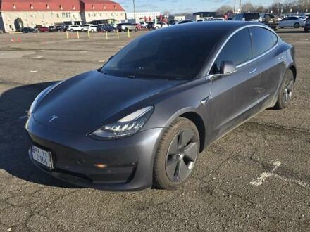 Серый Тесла Модель 3, объемом двигателя 0 л и пробегом 138 тыс. км за 17400 $, фото 1 на Automoto.ua