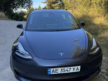 Сірий Тесла Модель 3, об'ємом двигуна 0 л та пробігом 86 тис. км за 16500 $, фото 1 на Automoto.ua
