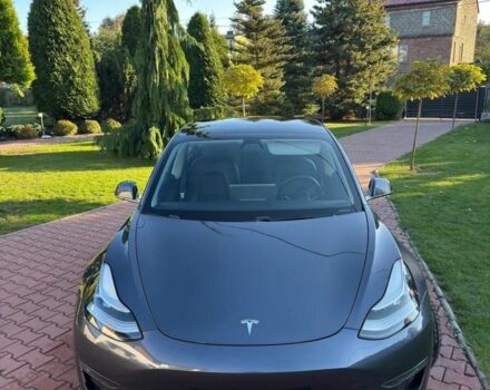Серый Тесла Модель 3, объемом двигателя 0 л и пробегом 75 тыс. км за 12200 $, фото 1 на Automoto.ua