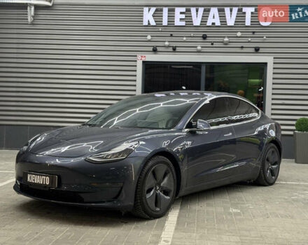 Сірий Тесла Модель 3, об'ємом двигуна 0 л та пробігом 114 тис. км за 17000 $, фото 1 на Automoto.ua