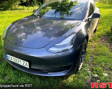 Сірий Тесла Модель 3, об'ємом двигуна 0.23 л та пробігом 180 тис. км за 17500 $, фото 1 на Automoto.ua