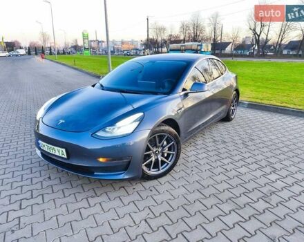 Сірий Тесла Модель 3, об'ємом двигуна 0 л та пробігом 90 тис. км за 16500 $, фото 1 на Automoto.ua