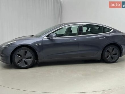 Сірий Тесла Модель 3, об'ємом двигуна 0 л та пробігом 88 тис. км за 20400 $, фото 1 на Automoto.ua