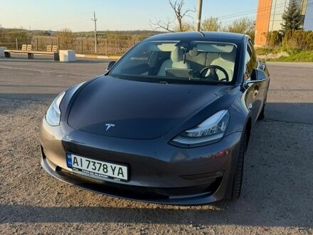 Серый Тесла Модель 3, объемом двигателя 0 л и пробегом 87 тыс. км за 17500 $, фото 1 на Automoto.ua