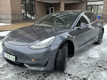 Серый Тесла Модель 3, объемом двигателя 0 л и пробегом 170 тыс. км за 20000 $, фото 1 на Automoto.ua