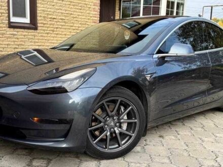 Тесла Модель 3 2020 у Дніпро (Дніпропетровську) на Automoto.ua Сірий Тесла Модель 3, об'ємом двигуна 0 л та пробігом 77 тис. км за 21000 $, фото 1 на Automoto.ua