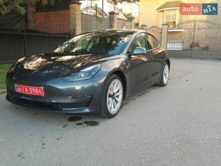 Серый Тесла Модель 3, объемом двигателя 0 л и пробегом 59 тыс. км за 19800 $, фото 1 на Automoto.ua