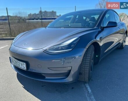 Сірий Тесла Модель 3, об'ємом двигуна 0 л та пробігом 118 тис. км за 22500 $, фото 1 на Automoto.ua