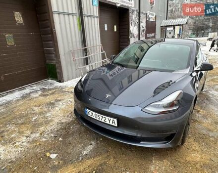 Серый Тесла Модель 3, объемом двигателя 0 л и пробегом 37 тыс. км за 17500 $, фото 1 на Automoto.ua
