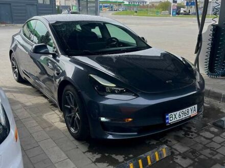 Тесла Модель 3 2021 у Хмельницькому на Automoto.ua Сірий Тесла Модель 3, об'ємом двигуна 0 л та пробігом 71 тис. км за 18000 $, фото 1 на Automoto.ua