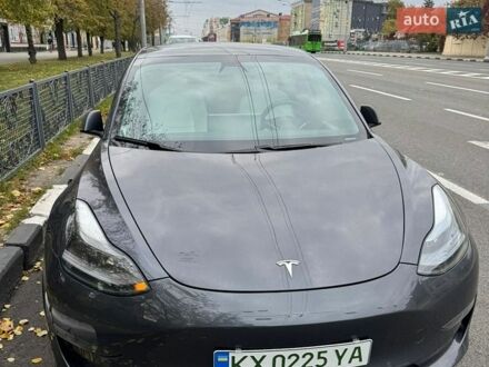 Сірий Тесла Модель 3, об'ємом двигуна 0 л та пробігом 68 тис. км за 19100 $, фото 1 на Automoto.ua