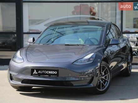 Тесла Модель 3 2021 у Харкові на Automoto.ua Сірий Тесла Модель 3, об'ємом двигуна 0 л та пробігом 53 тис. км за 18900 $, фото 1 на Automoto.ua