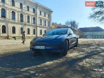 Серый Тесла Модель 3, объемом двигателя 0 л и пробегом 39 тыс. км за 20600 $, фото 1 на Automoto.ua