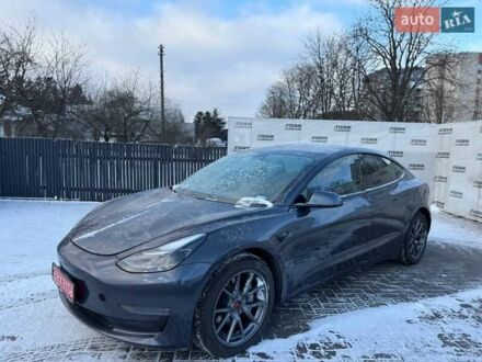 Сірий Тесла Модель 3, об'ємом двигуна 0 л та пробігом 205 тис. км за 15800 $, фото 1 на Automoto.ua
