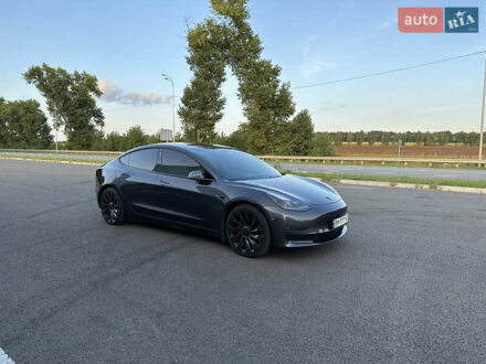 Тесла Модель 3 2021 в Ромнах на Automoto.ua Серый Тесла Модель 3, объемом двигателя 0 л и пробегом 47 тыс. км за 36500 $, фото 1 на Automoto.ua