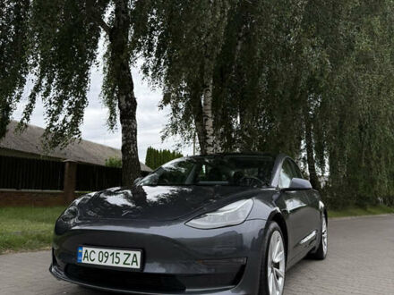 Тесла Модель 3 2021 у Луцьку на Automoto.ua Сірий Тесла Модель 3, об'ємом двигуна 0 л та пробігом 127 тис. км за 20499 $, фото 1 на Automoto.ua