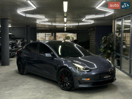 Сірий Тесла Модель 3, об'ємом двигуна 0 л та пробігом 54 тис. км за 24900 $, фото 1 на Automoto.ua