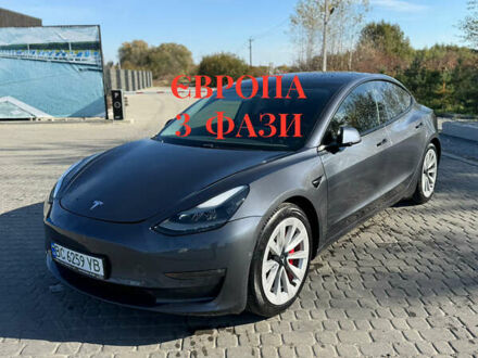 Серый Тесла Модель 3, объемом двигателя 0 л и пробегом 190 тыс. км за 20900 $, фото 1 на Automoto.ua