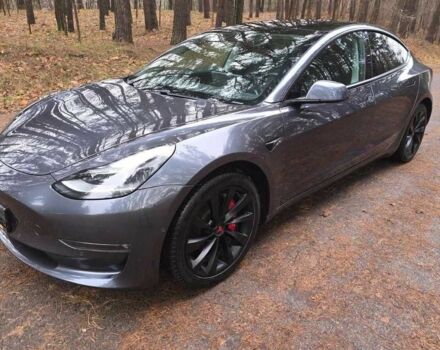 Сірий Тесла Модель 3, об'ємом двигуна 0 л та пробігом 62 тис. км за 14000 $, фото 1 на Automoto.ua