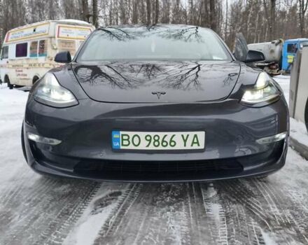 Серый Тесла Модель 3, объемом двигателя 0 л и пробегом 142 тыс. км за 17999 $, фото 1 на Automoto.ua